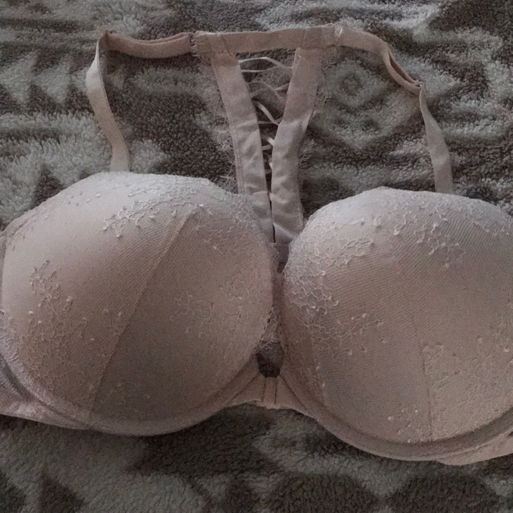 Front close Victoria’s Secret bra